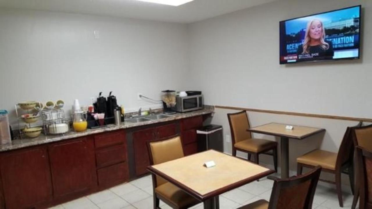 Loyalty Inn Hawkinsville Zewnętrze zdjęcie