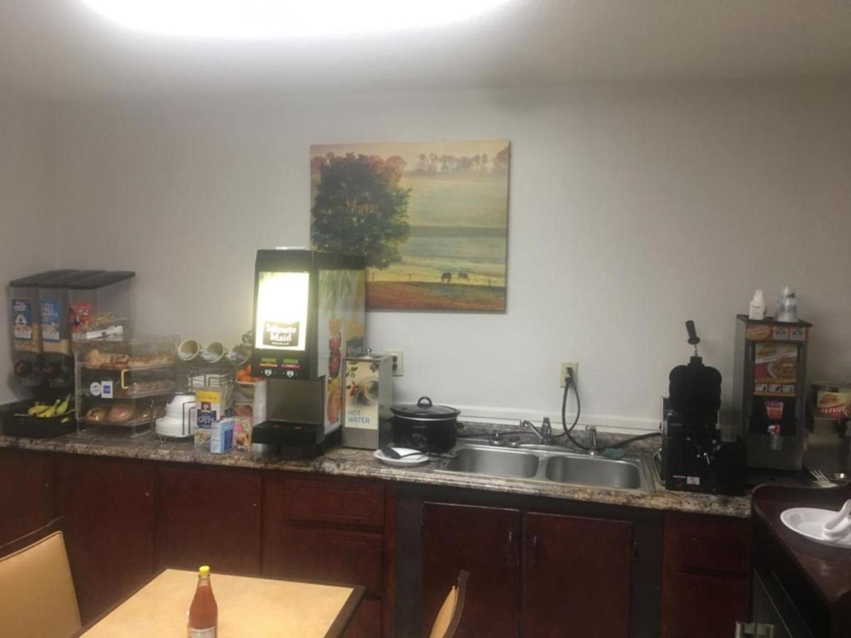 Loyalty Inn Hawkinsville Zewnętrze zdjęcie