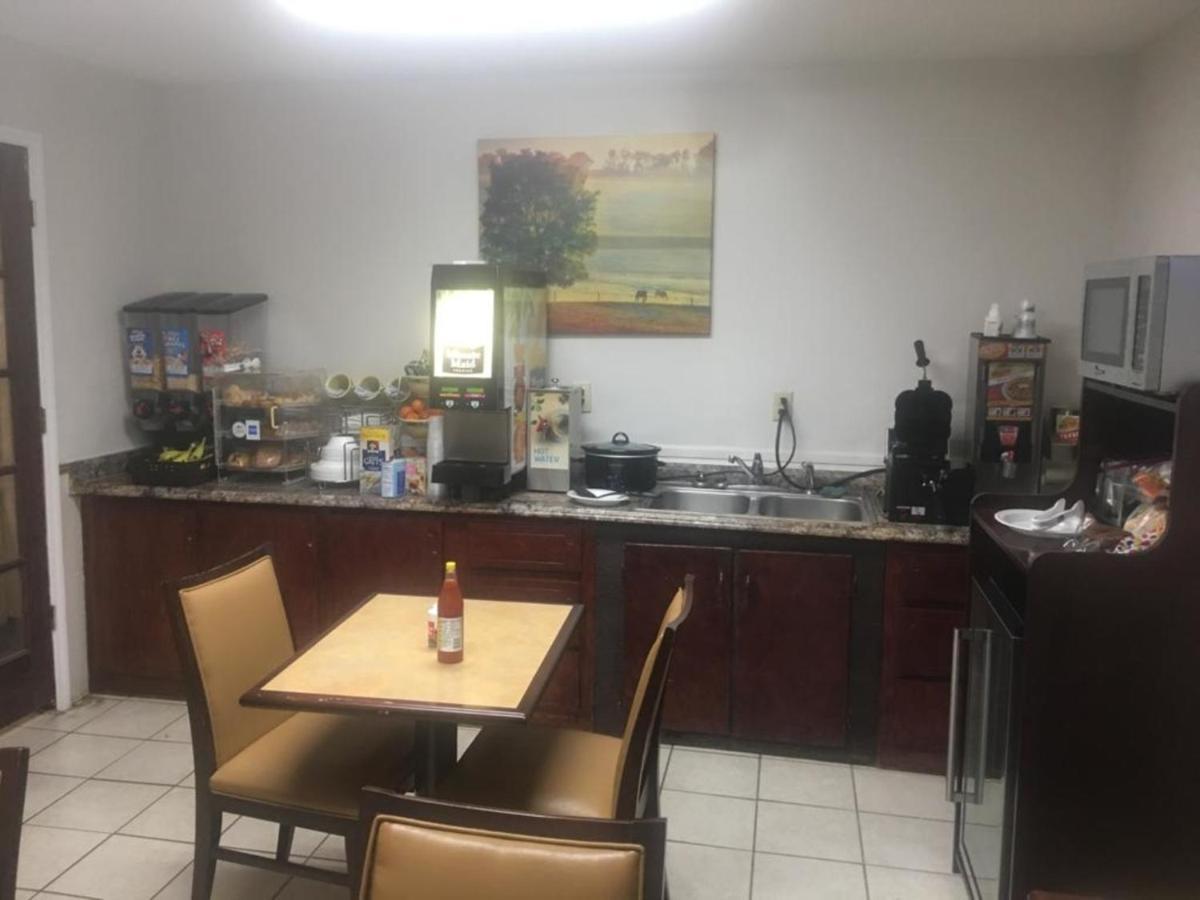 Loyalty Inn Hawkinsville Zewnętrze zdjęcie